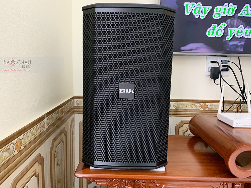 Dàn karaoke gia đình anh Hương h1