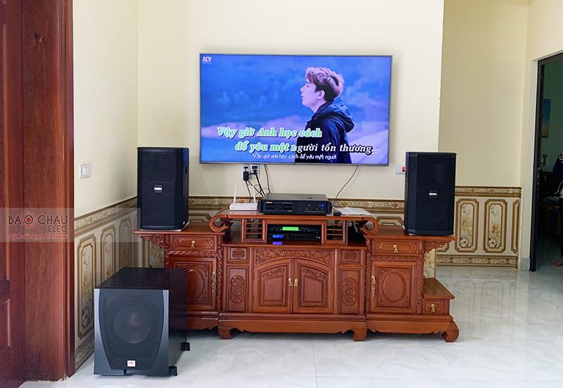 Dàn karaoke gia đình anh Hương h4