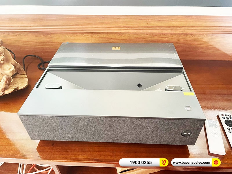 Lắp đặt hệ thống máy chiếu 4K BenQ V7050i cho anh Linh tại Phú Thọ