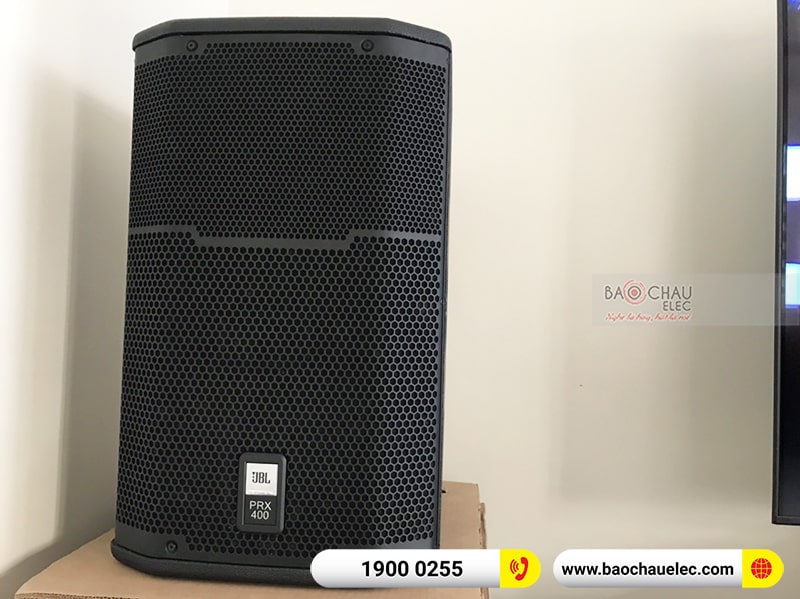 Dàn karaoke gia đình anh Kiên 