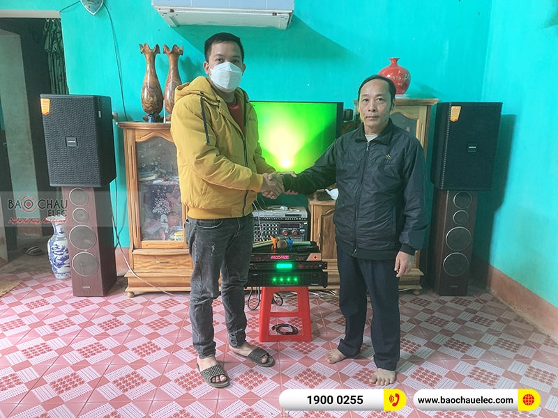 Dàn karaoke gia đình anh Chung 
