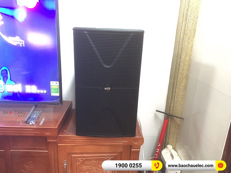 Dàn karaoke gia đình anh Dũng