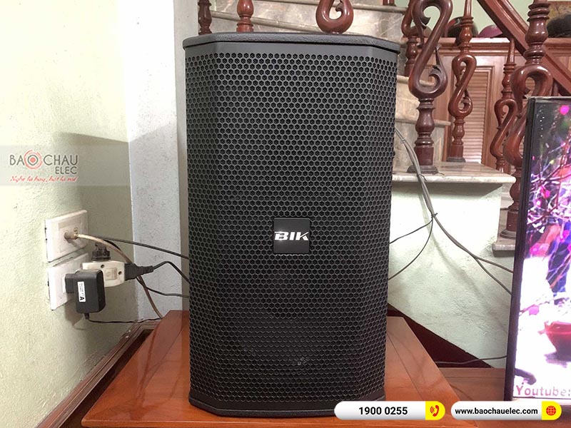 Dàn karaoke gia đình anh Thoan