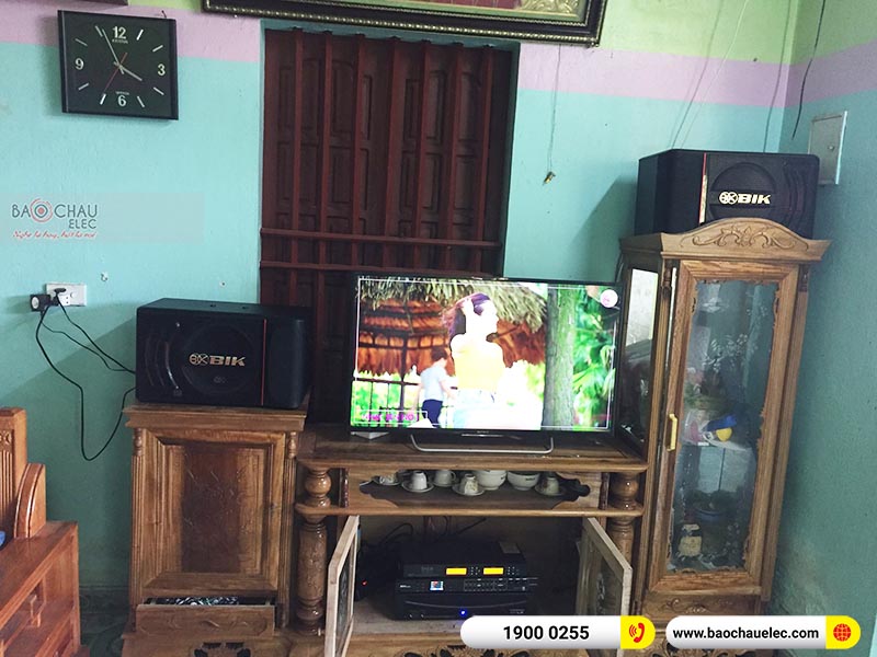 Dàn karaoke gia đình chị Hoa