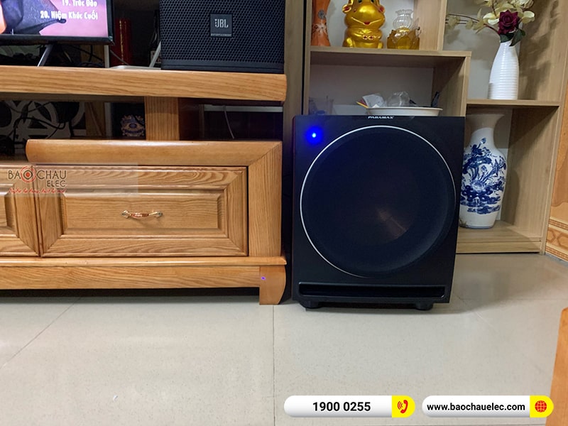 Dàn karaoke gia đình chị Thanh