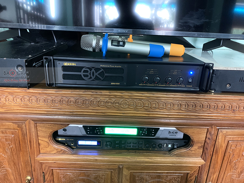 Dàn karaoke gia đình anh Hải h3