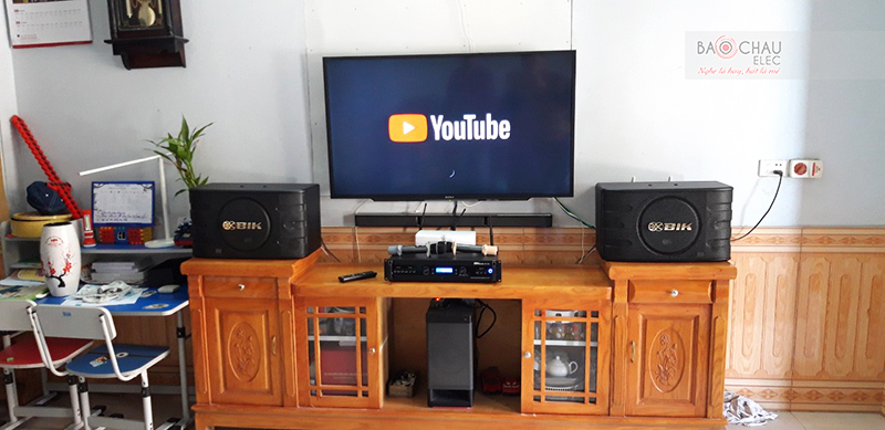 D&agrave;n karaoke gia đ&igrave;nh anh H&ugrave;ng h4