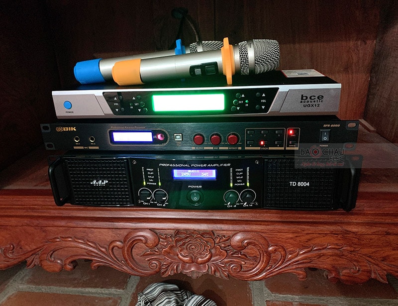 Dàn karaoke gia đình anh Phương h3