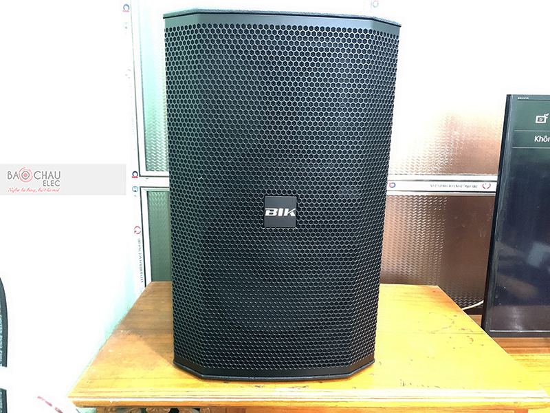 Dàn karaoke gia đình anh Thường h1