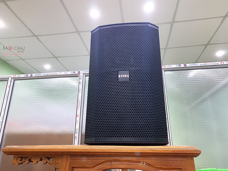 Dàn karaoke gia đình anh Thường h2
