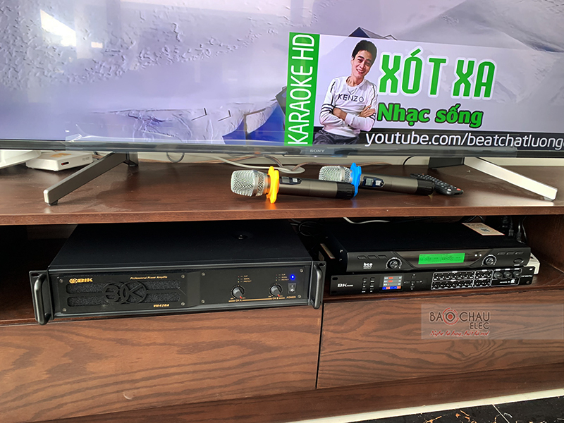 Dàn karaoke gia đình anh Trường h3