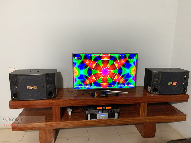 Dàn karaoke gia đình anh Tuấn h4