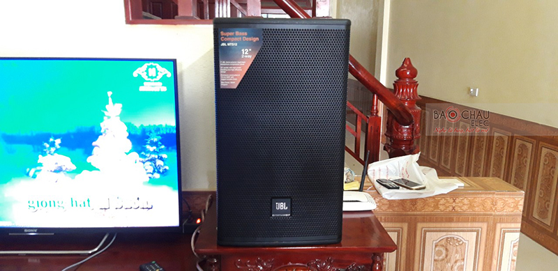 Dàn karaoke gia đình anh Vân h2