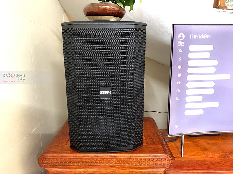 Dàn karaoke gia đình chị Linh h1