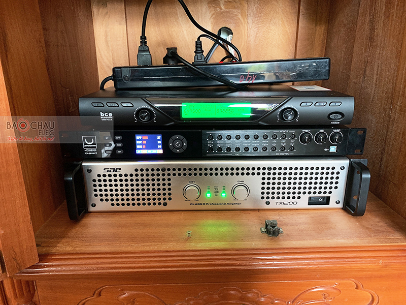 Dàn karaoke gia đình chị Thưởng h3