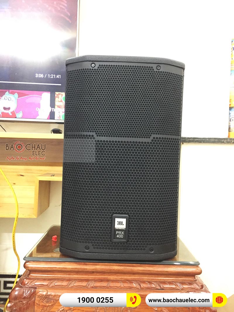Dàn karaoke gia đình chị Thúy