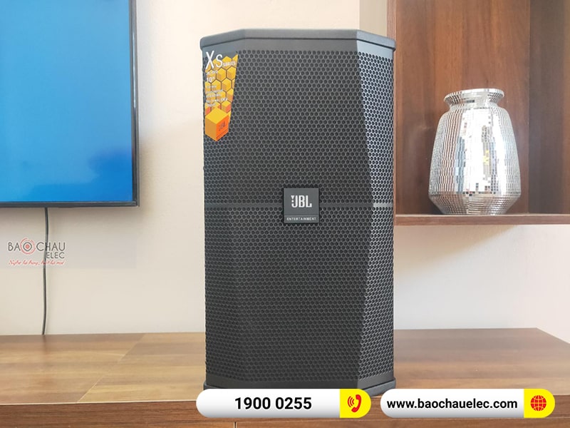 Dàn karaoke gia đình anh Ngọc