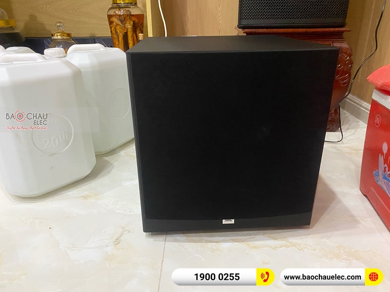 Dàn karaoke gia đình anh Hải 