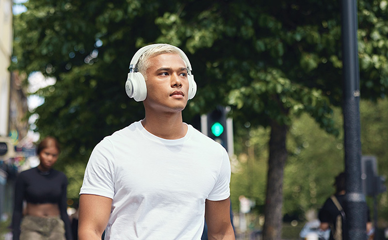 Tai nghe JBL Live 770NC 