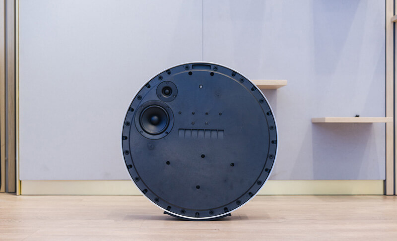 loa B&O Beosound EDGE