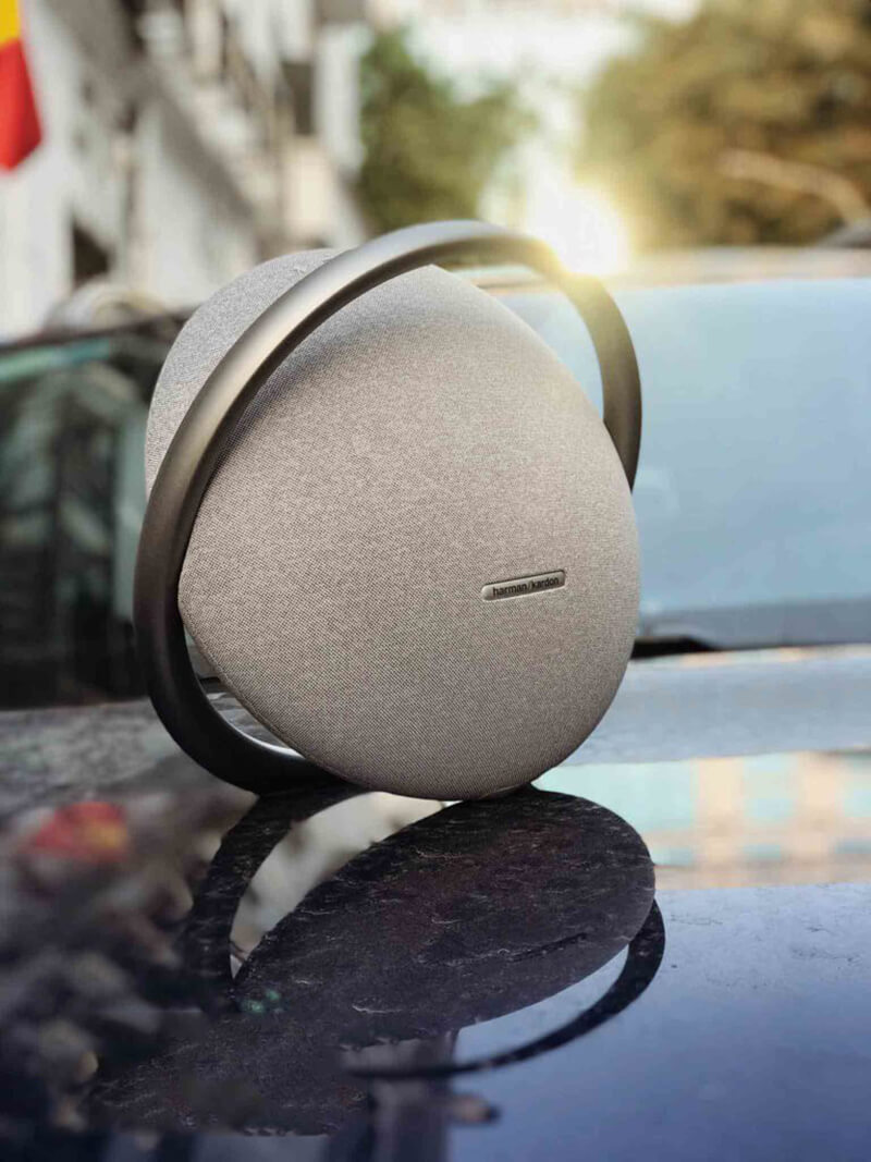Loa bluetooth Harman Kardon Onyx Studio 7