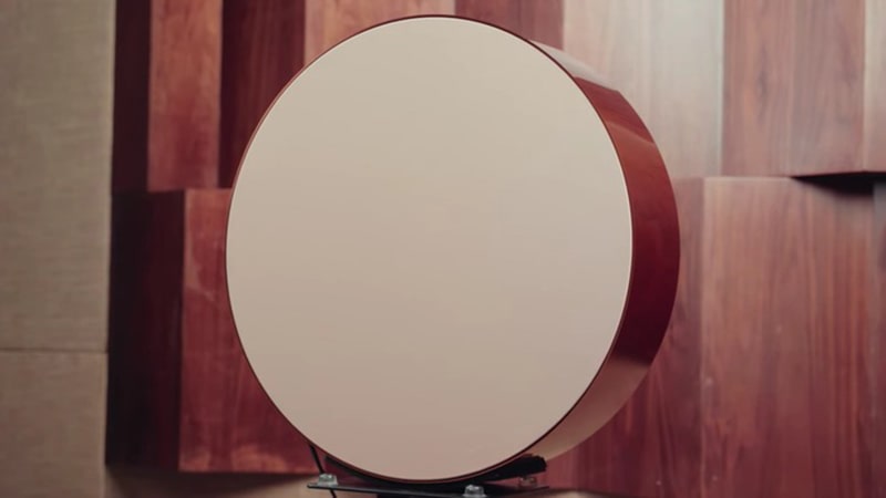 Loa B&O Beosound EDGE