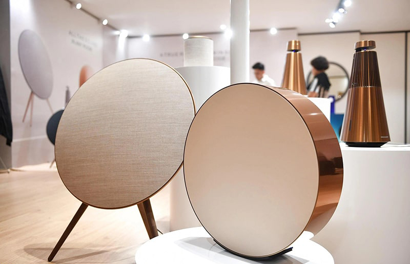 Loa B&O Beosound EDGE
