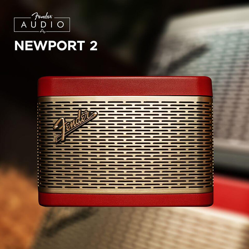Loa Fender Newport 2