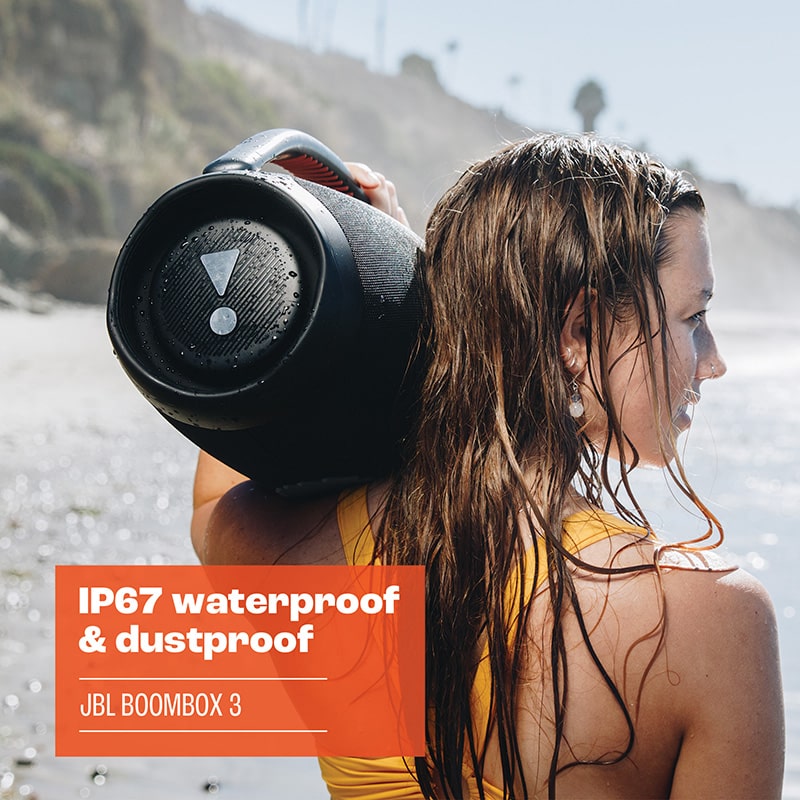 Khả năng kh&aacute;ng nước kh&aacute;ng bụi IPX67 tr&ecirc;n Loa bluetooth JBL Boombox 3