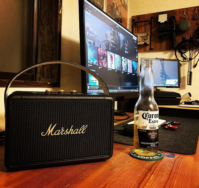 Loa Marshall Kilburn 2 Black Brass