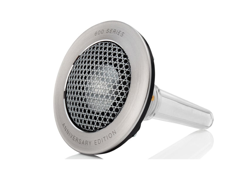 Loa B&W 607 S2 Anniversary Edition