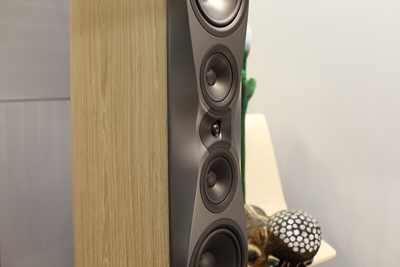 loa dynaudio confidence 60