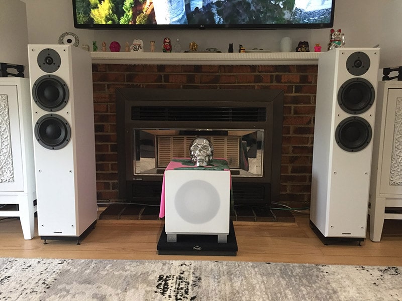 Loa Dynaudio Emit 30