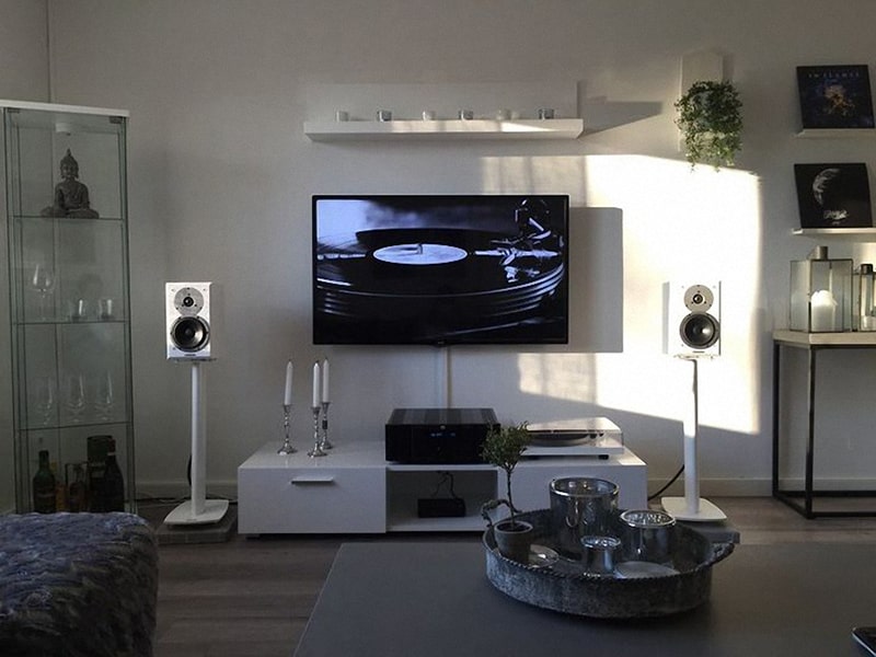 Loa Dynaudio Emit M20 (bookshelf)