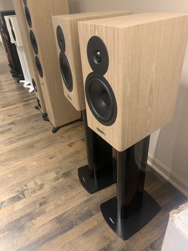loa dynaudio evoke 20