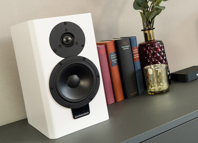 loa dynaudio xeo 20