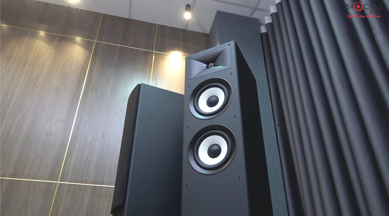 loa JBL STAGE A180