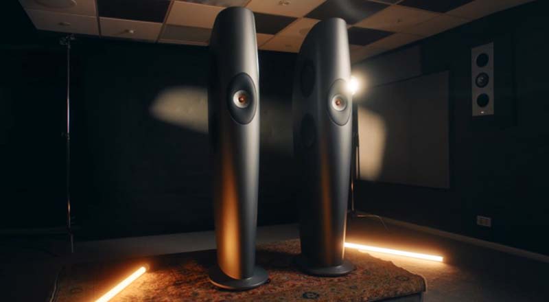 Loa KEF Blade On Meta