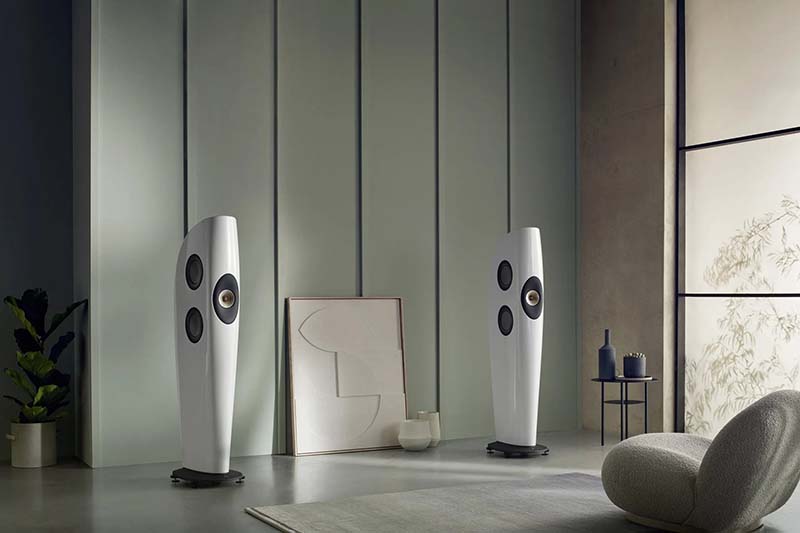 Loa KEF Blade On Meta