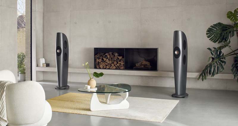 Loa KEF Blade On Meta
