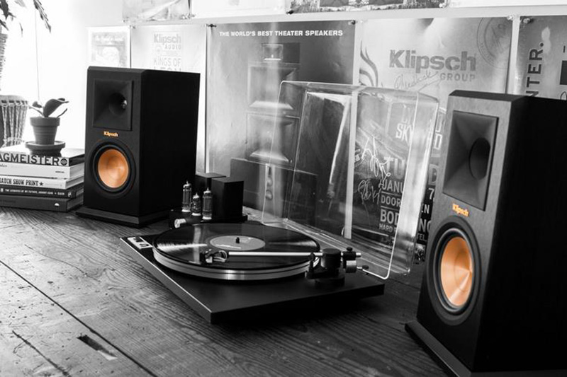 Loa nghe nhạc Klipsch RP 160M (Bookshelf/Surround)