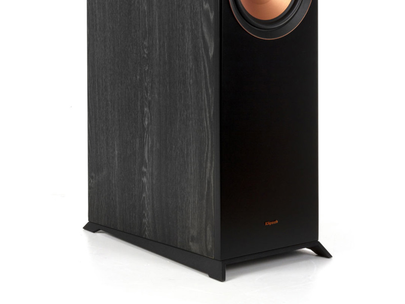 Loa Klipsch RP-8000F chế tạo ch&acirc;n đế bằng nh&ocirc;m cứng 