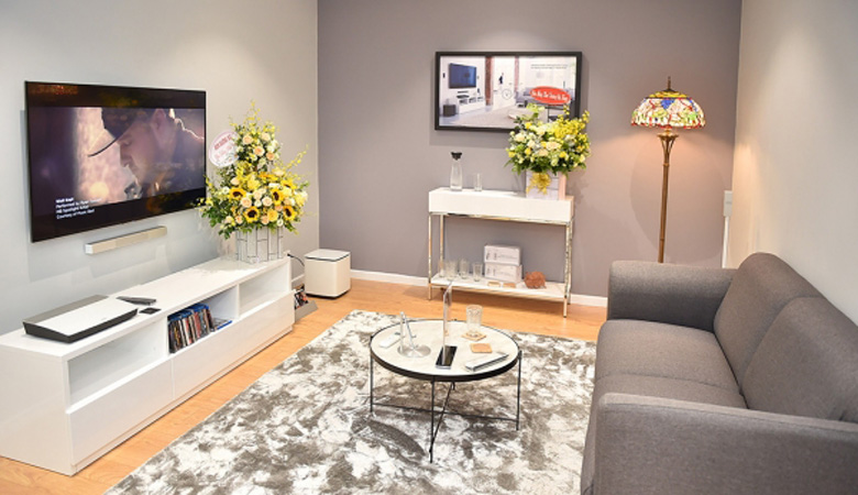 Loa Bose Lifestyle 650 (trắng) thiết kế nhỏ gọn
