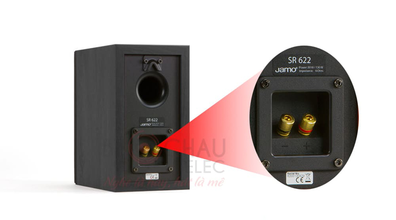 Loa Jamo S622 được trang bị cọc đấu amply ở mặt sau