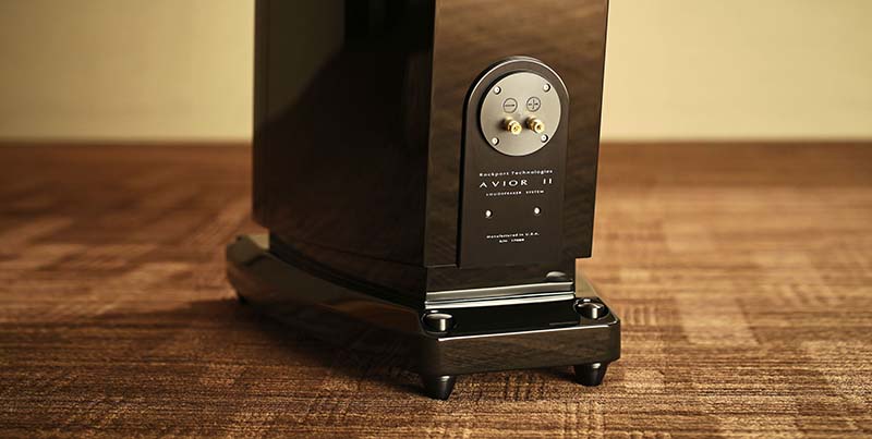 Loa Rockport Avior II 