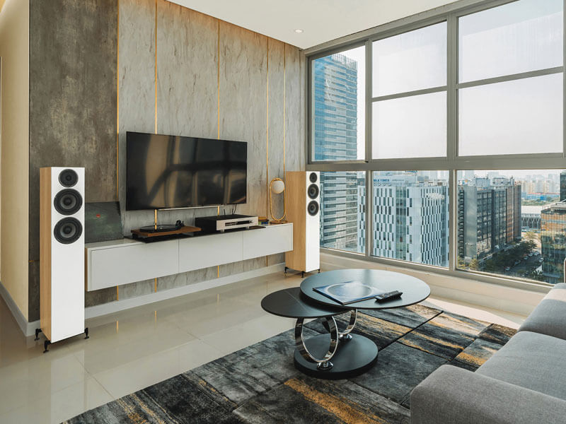 Loa Wharfedale Diamond 12.4