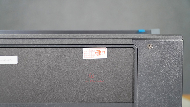 M&aacute;y chiếu BenQ V7050i