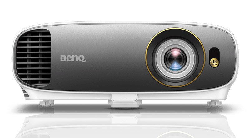 M&aacute;y chiếu BenQ W1700M thiết kế đẹp mắt ấn tượng