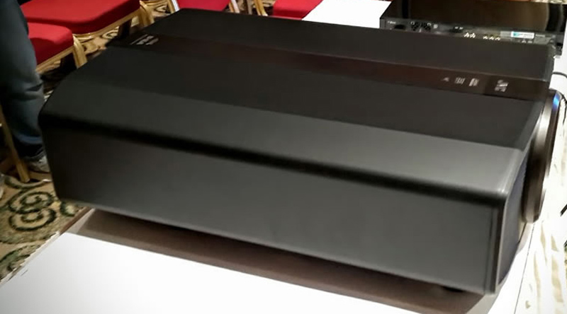  M&aacute;y chiếu JVC DLA-Z1