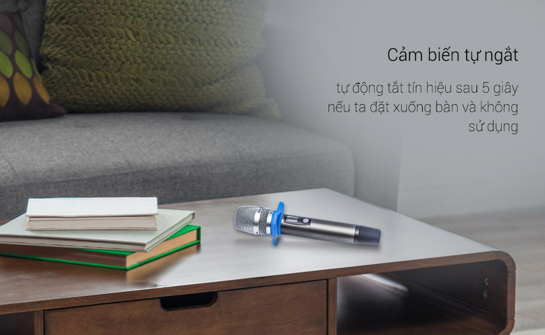 Micro không dây BCE UGX12 plus có tính năng cảm biến tự ngắt Micro không dây BCE UGX12 plus có tính năng cảm biến tự ngắt